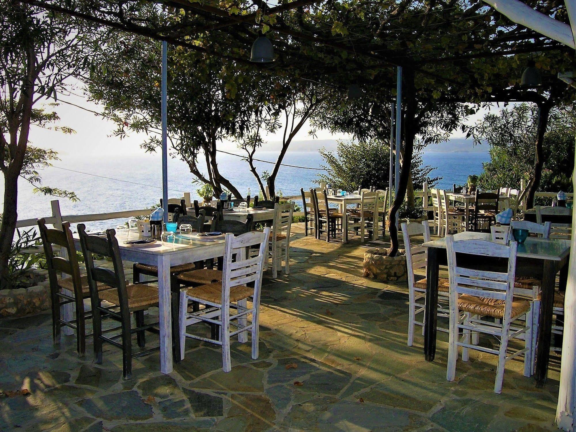 Emerald Plaka  Exterior foto